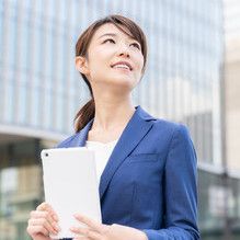 「金銭面の不安を軽減し、落ち着いて転職活動ができる」のイメージ